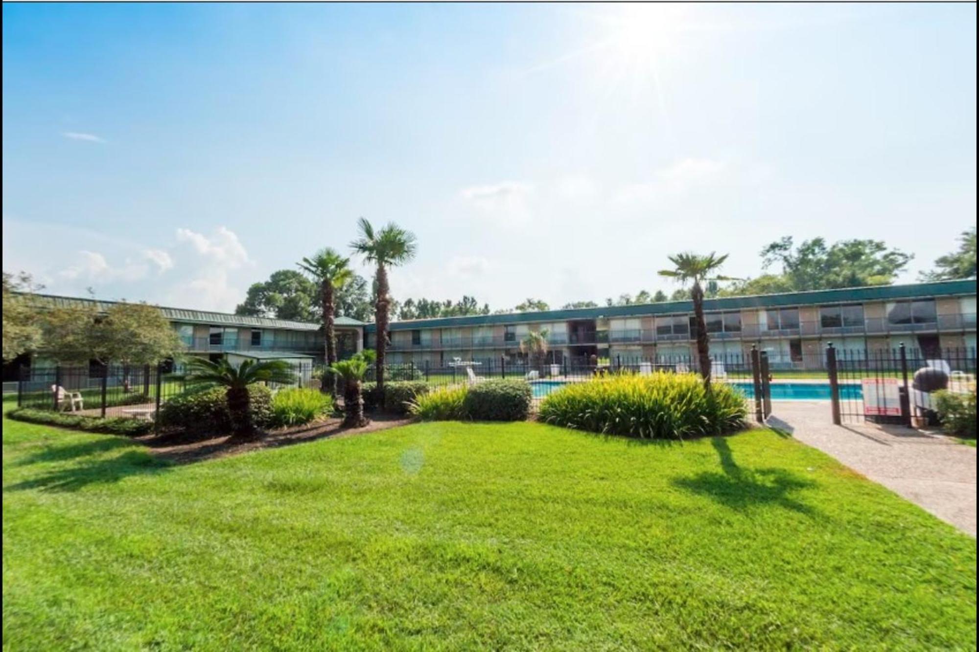 Oyo Hotel Audubon Baton Rouge Port Allen I-10 Экстерьер фото