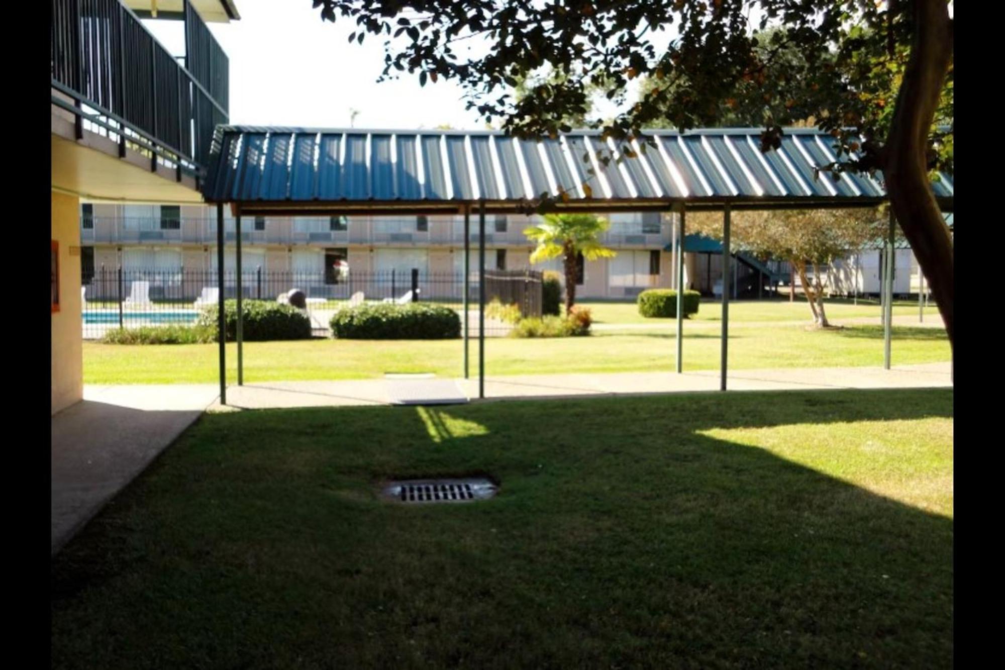 Oyo Hotel Audubon Baton Rouge Port Allen I-10 Экстерьер фото