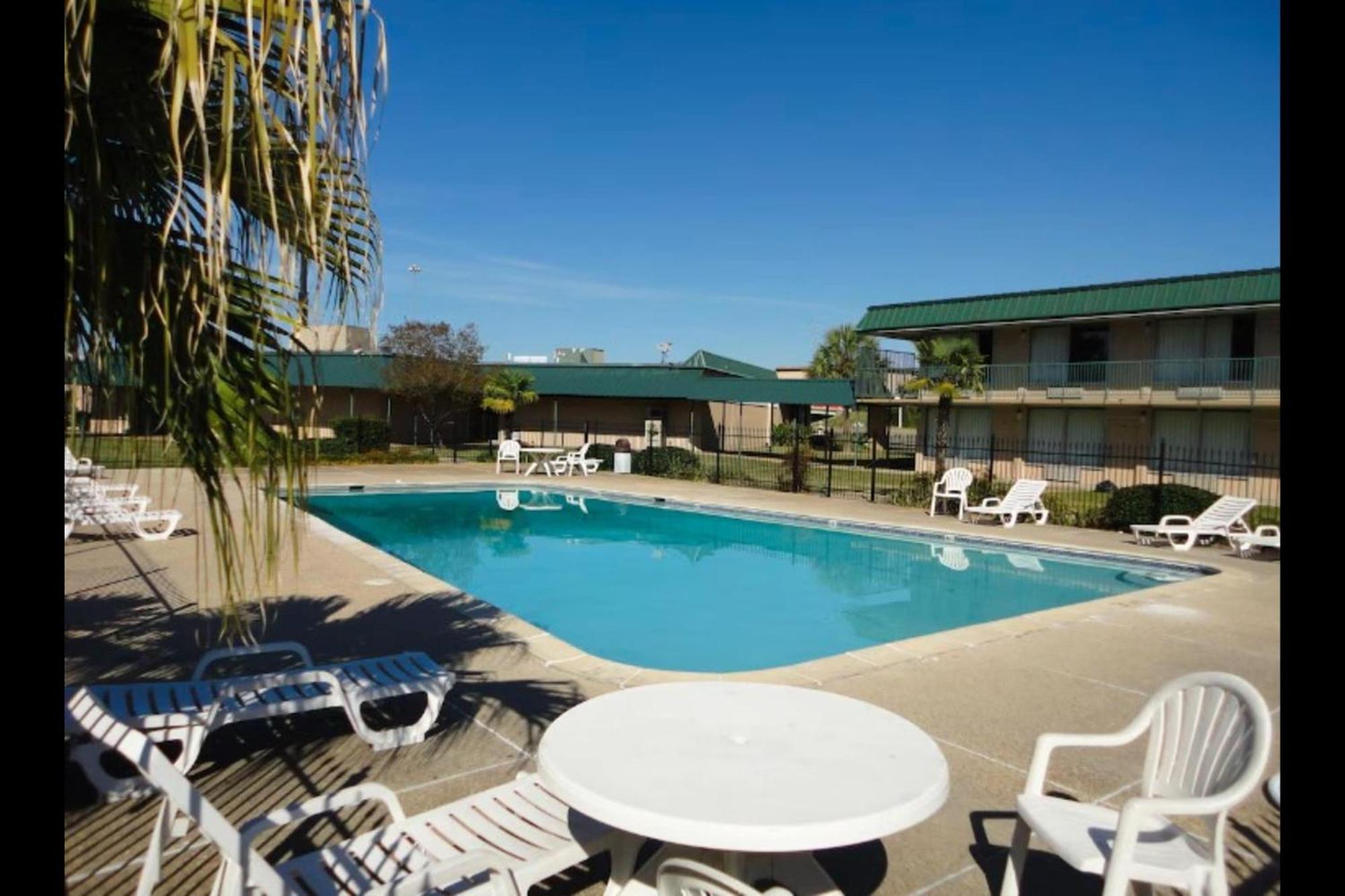 Oyo Hotel Audubon Baton Rouge Port Allen I-10 Экстерьер фото